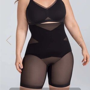 Honeylove SuperPower Girl Short NWOT 2X‎